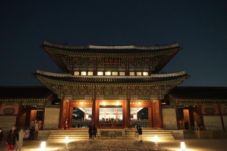 경복궁 야간개장