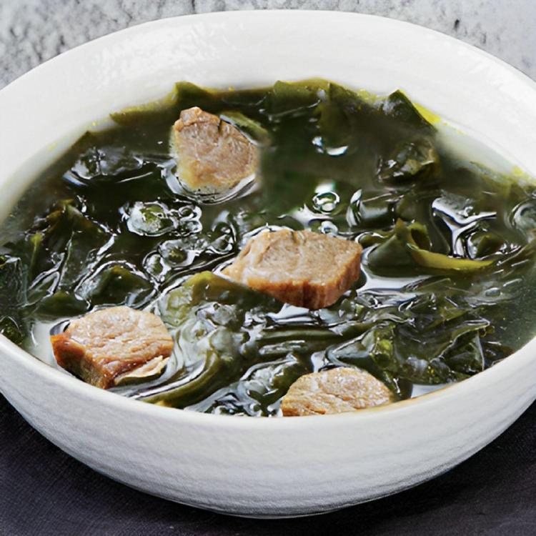 소고기미역국 끓이는법, 비린내 없이 30분 만에 식당 맛내는 비법