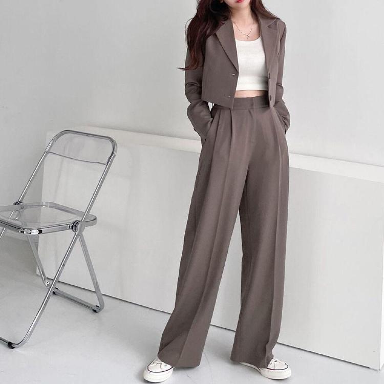 크롭 자켓 코디 여자