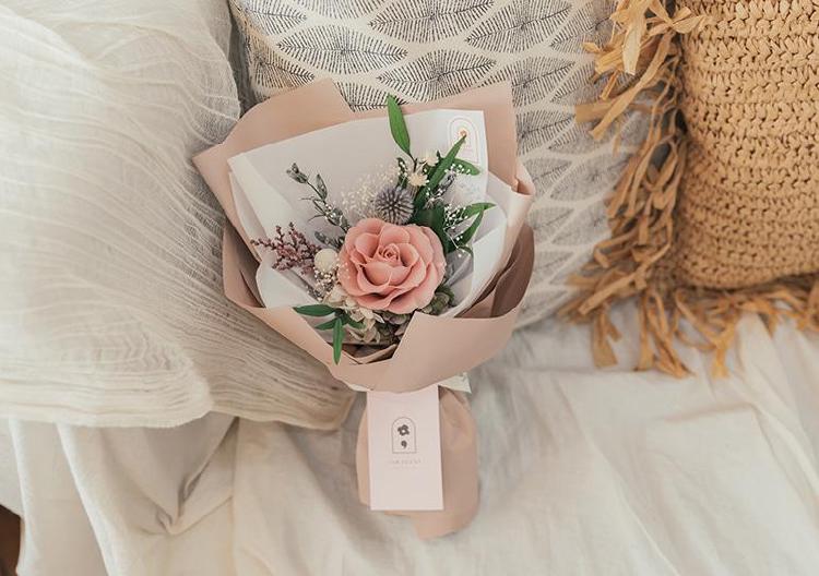 미니꽃다발 크기 고민 끝! 2026 졸업식 완벽 선택법