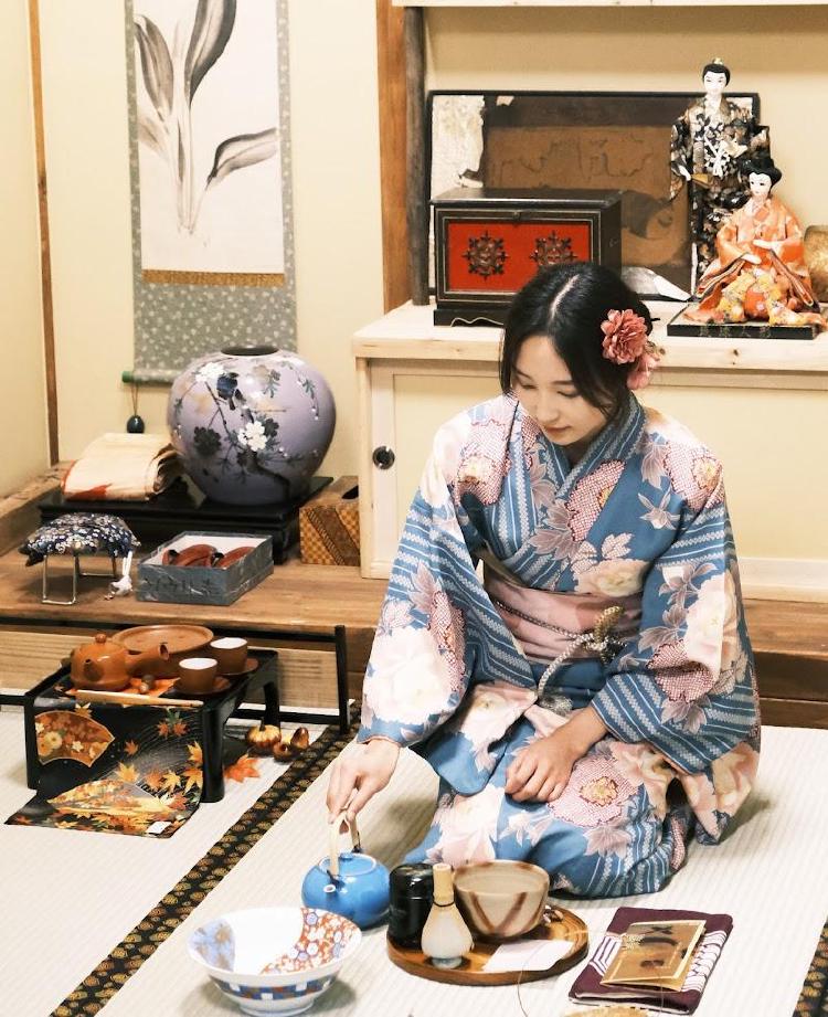 니지모리 스튜디오 기모노