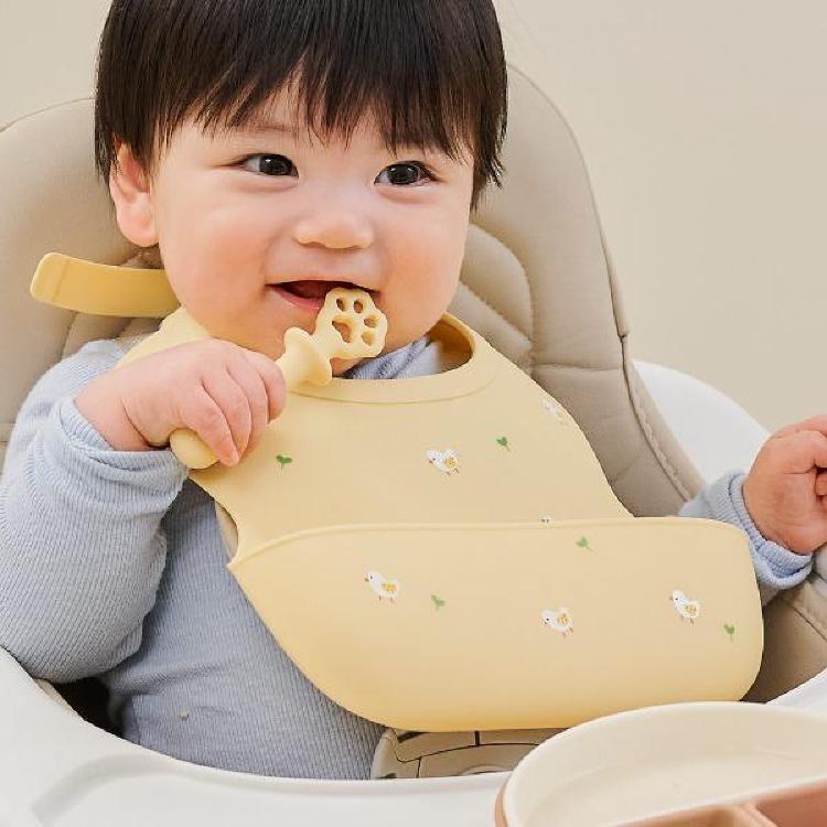 퍼기 실리콘 턱받이